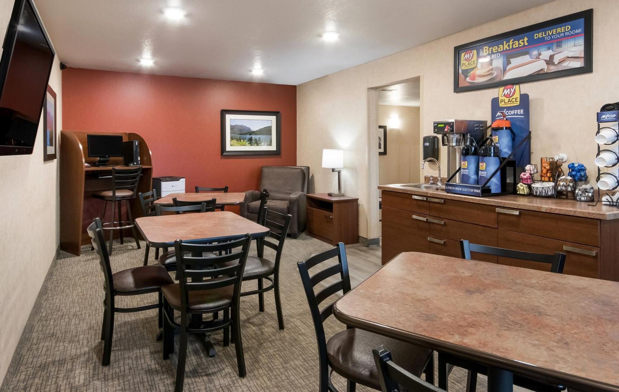 My Place Hotel Rapid City Extérieur photo