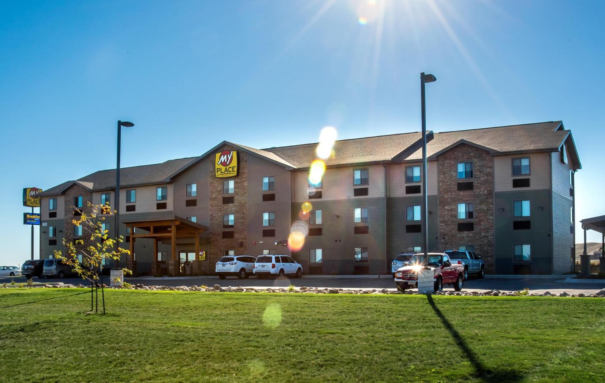 My Place Hotel Rapid City Extérieur photo