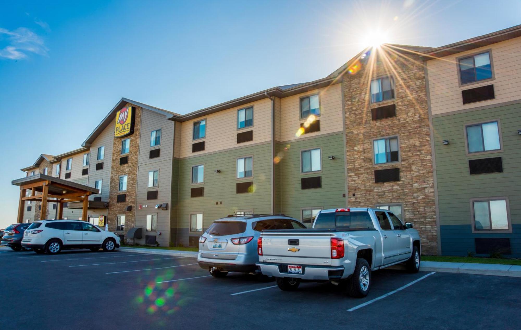 My Place Hotel Rapid City Extérieur photo