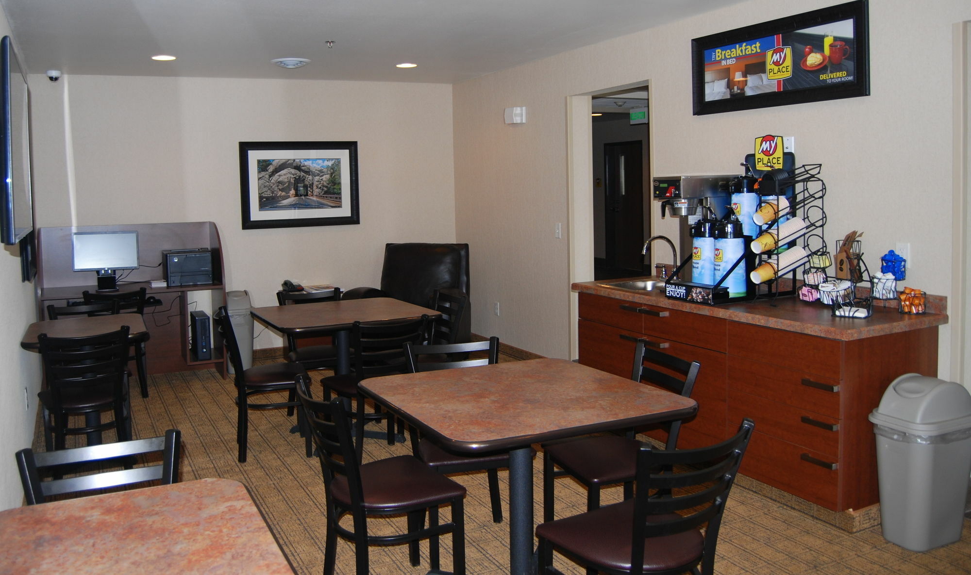 My Place Hotel Rapid City Extérieur photo
